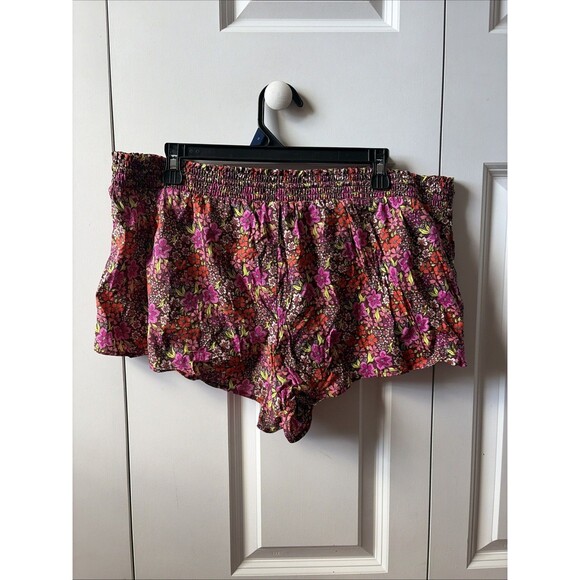 NWT Victoria’s Secret Sleep Shorts Drawstring Bottom Cotton size XL - Picture 3 of 4